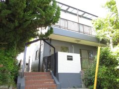 ���Ɍ��_�ˎs�k��闖�䐼��2���ڂ̃A�p�[�g�̌����O��