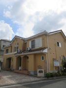 ���Ɍ��_�ˎs�k��J�㓌���̃A�p�[�g�̌����O��