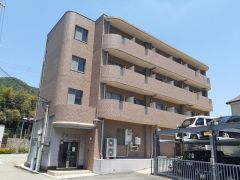 ���Ɍ��_�ˎs�k��J�㓌���̃}���V�����̌����O��