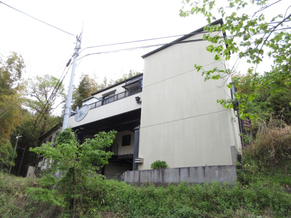 ���Ɍ��_�ˎs����_�o�����̃}���V�����̌����O��