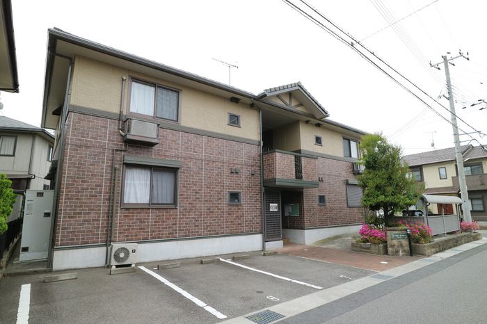 ���Ɍ��O�؎s�u���������R���u2���ڂ̃n�C�c�̌����O��