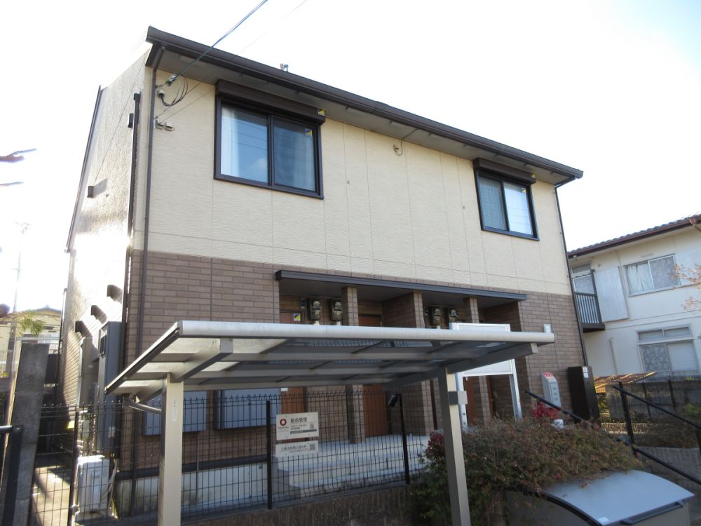 ���Ɍ��O�؎s�΂��u����1���ڂ̃n�C�c�̌����O��