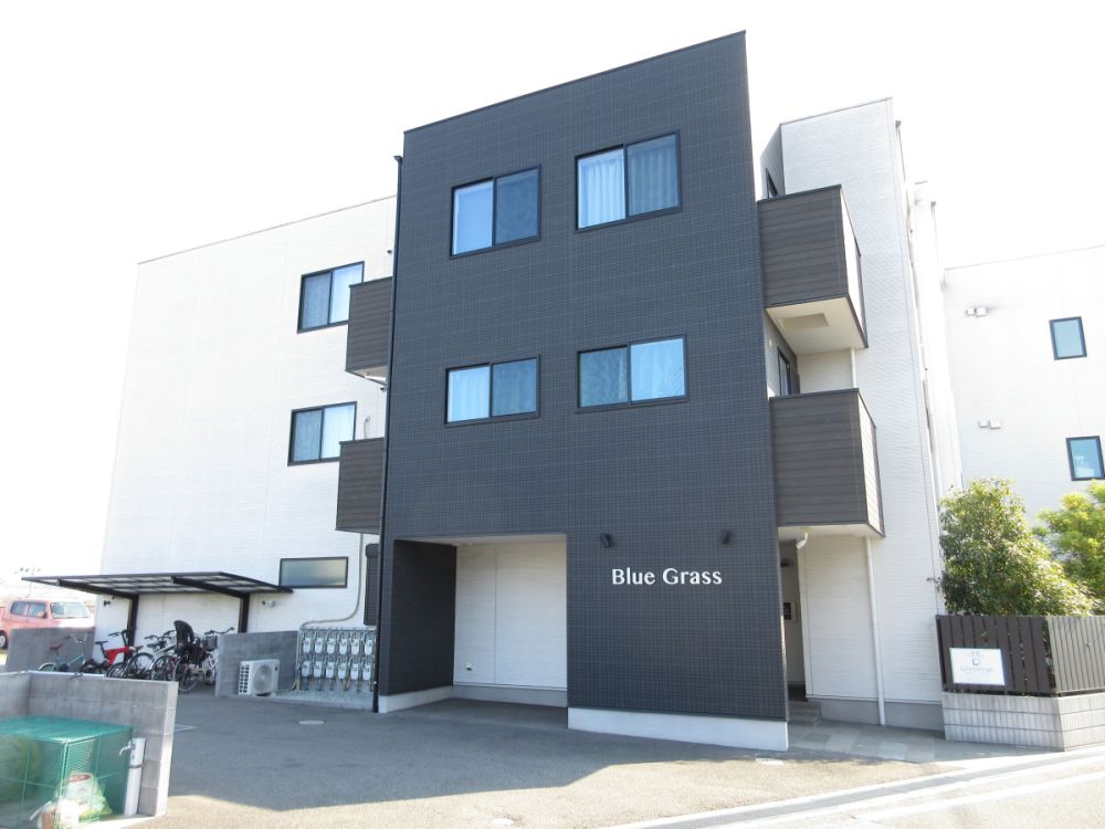 ���Ɍ��O�؎s�u���������R���u1���ڂ̃n�C�c�̌����O��