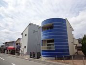 ���Ɍ��O�؎s�΂��u���{��1���ڂ̃n�C�c�̌����O��