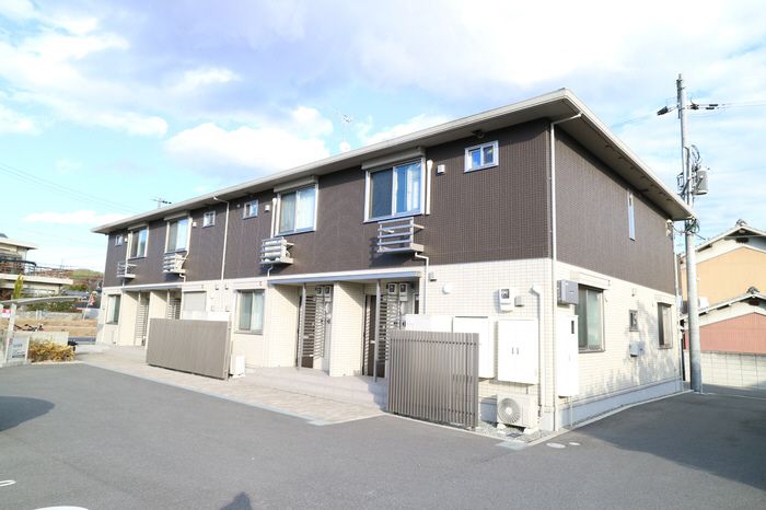 ���Ɍ��O�؎s�呺�̃n�C�c�̌����O��